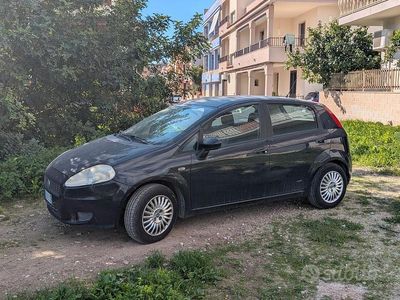 Usata Fiat Grande Punto 65 CV (47 kW) 2007 Blu Utilitaria