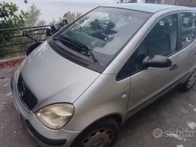 Usata Mercedes A170 95 CV (69 kW) 2002 Grigio Utilitaria