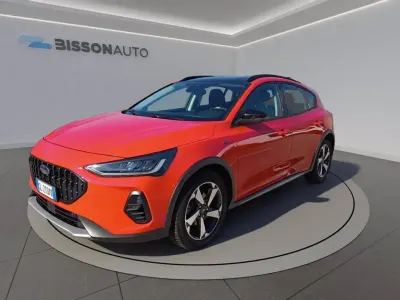 Usata Ford Focus Active 125 CV (91 kW) 2023 Race red SUV