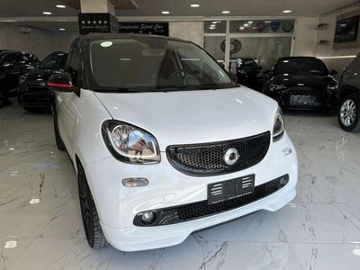 usata Smart ForFour BRABUS STYLE BICOLOR EDITION 0.9 BEN 90CV TWINAMIC