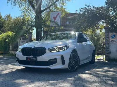 Usata BMW 118 Comfort Edition 150 CV (110 kW) 2020 Bianco Utilitaria