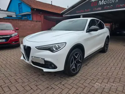 Second-hand Alfa Romeo Stelvio Ti 210 CP (154 kW) 2020 Alb SUV