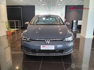 Usata VW Golf VII Style 116 CV (85 kW) 2021 Grigio Utilitaria