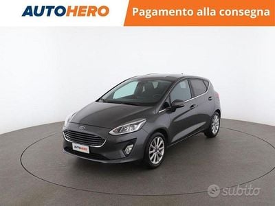 Grigio Usata 2019 Ford Fiesta Titanium Berlina | 9799 € (Buon prezzo)