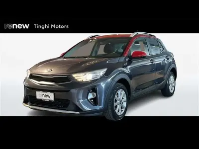 Usata Kia Stonic Style 101 CV (74 kW) 2018 Grigio SUV
