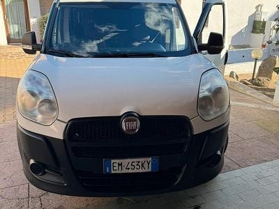 Usata Fiat Doblò 120 CV (88 kW) 2012 Monovolume