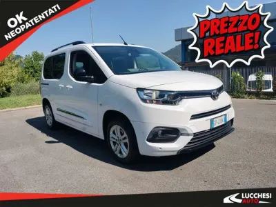 Usata Toyota Proace City City 102 CV (75 kW) 2023 Bianco Monovolume