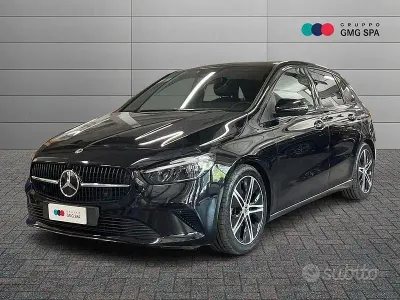 Usata Mercedes B180 Advanced Plus 116 CV (85 kW) 2023 Nero Utilitaria