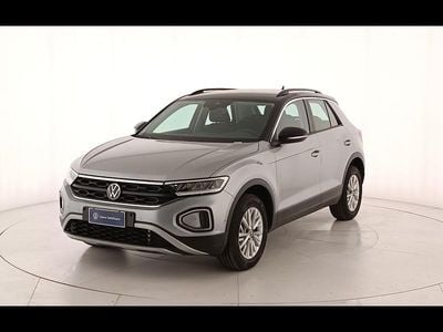 Usata VW T-Roc Life 150 CV (110 kW) 2024 Grigio SUV