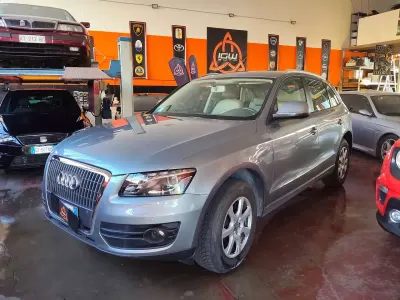 Usata Audi Q5 Ambiente 211 CV (155 kW) 2010 Grigio SUV