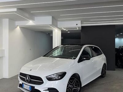 Begagnad Mercedes B200 Premium 150 HK (110 kW) 2022 Vit Minibuss