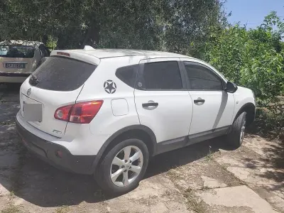 Usata Nissan Qashqai 106 CV (77 kW) 2009 Bianco SUV