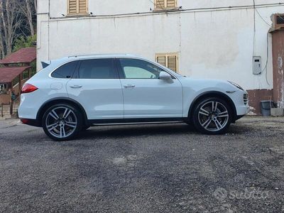 usata Porsche Cayenne pasm radar full optional