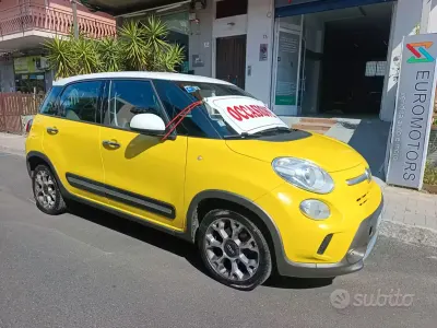 Usata Fiat 500L Trekking 105 CV (77 kW) 2014 Giallo Monovolume