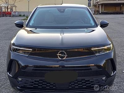 Usata Opel Mokka 101 CV (74 kW) 2024 Nero SUV