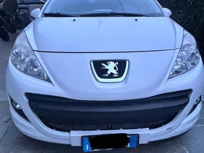 Usata Peugeot 207 75 CV (55 kW) 2012 Berlina