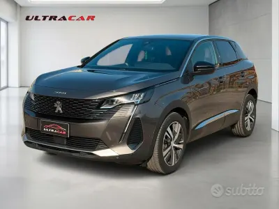Usata Peugeot 3008 Allure 131 CV (96 kW) 2023 Grigio SUV