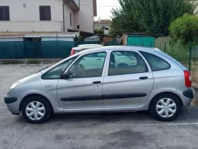 Usata Citroën Xsara Picasso 2000 Grigio Monovolume