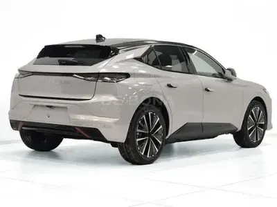 Nuova DS Automobiles DS4 156 kW (213 CV) 2026 Grigio Utilitaria