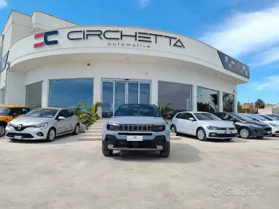 Nuova Jeep Avenger Summit 110 CV (80 kW) 2026 Grigio SUV