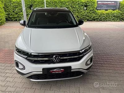 Begagnad VW T-Roc Style 150 HK (110 kW) 2023 Vit SUV