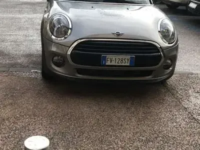 Usata Mini Cooper D Cabriolet 111 CV (81 kW) 2019 Cabrio