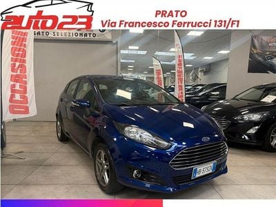 Usata Ford Fiesta Titanium 75 CV (55 kW) 2014 Blu Utilitaria
