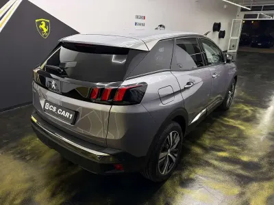 Usata Peugeot 3008 Allure 131 CV (96 kW) 2023 Grigio SUV