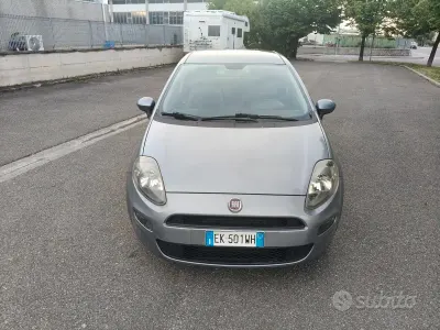 Usata Fiat Punto Evo 95 CV (69 kW) 2012 Grigio Utilitaria