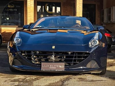 Usata Ferrari California 560 CV (411 kW) 2016 Blu pozzi Cabrio