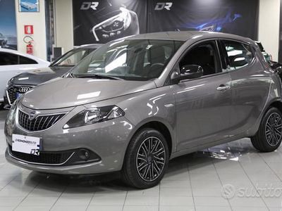 usata Lancia Ypsilon 1.0 Hybrid Ecochic Gold