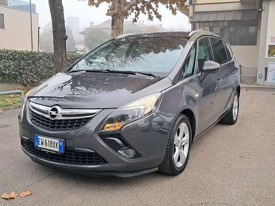 Usata 2014 Opel Zafira Tourer Innovation Monovolume | 8800 € (Buon prezzo)