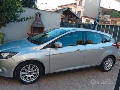 Usata Ford Focus 115 CV (84 kW) 2012 Grigio Berlina