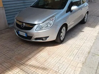 Usata Opel Corsa Club 80 CV (58 kW) 2009 Grigio Utilitaria