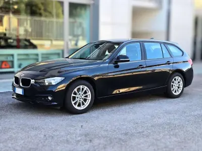Usata BMW 318 Advantage 150 CV (110 kW) 2017 Nero Station wagon