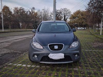 Usata Seat Altea XL 170 CV (125 kW) 2015 Blu Monovolume
