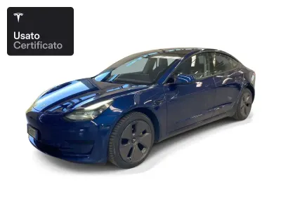 Usata Tesla Model 3 RWD 219 kW (299 CV) 2021 Deep blue metallic Berlina