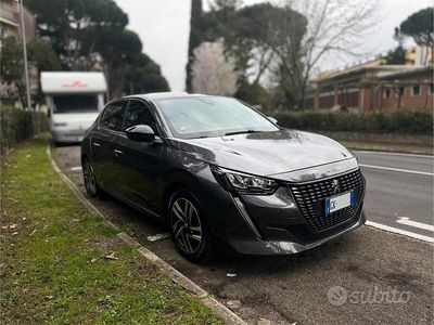Usata Peugeot 208 Allure 2022 Grigio Utilitaria