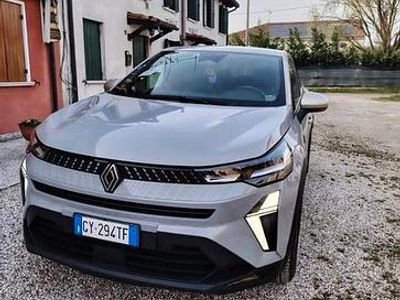 Usata Renault Captur 100 CV (73 kW) 2025 SUV