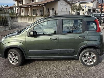 Usata Fiat Panda 4x4 95 CV (69 kW) 2014 Verde Utilitaria