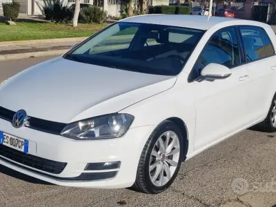 Usata VW Golf Comfortline 105 CV (77 kW) 2013 Bianco SUV