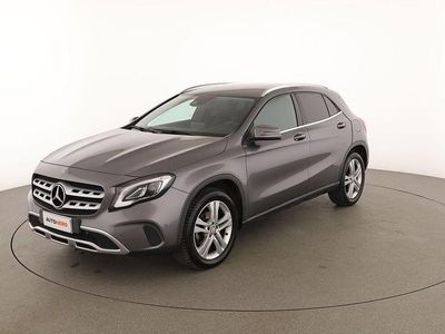Usata Mercedes GLA200 136 CV (100 kW) 2019 Grigio SUV