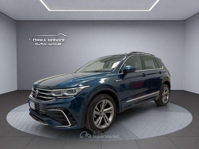 Usata VW Tiguan R-line 150 CV (110 kW) 2021 Verde SUV