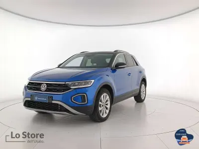 Usata VW T-Roc Edition 150 CV (110 kW) 2025 Ravenna blue metallizzato nero SUV