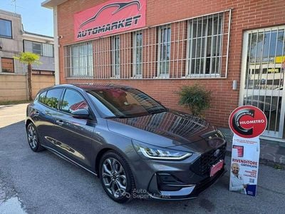 Usata Ford Focus ST-Line 125 CV (91 kW) 2023 Grigio Berlina
