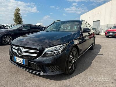Usata Mercedes C200 Business 160 CV (117 kW) 2021 Nero Station wagon