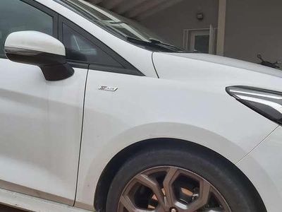 Usata Ford Fiesta ST-Line 86 CV (63 kW) 2017 Bianco Berlina