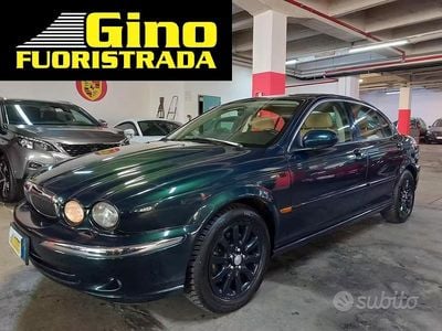 Usata Jaguar X-type Executive 196 CV (144 kW) 2001 Verde Berlina