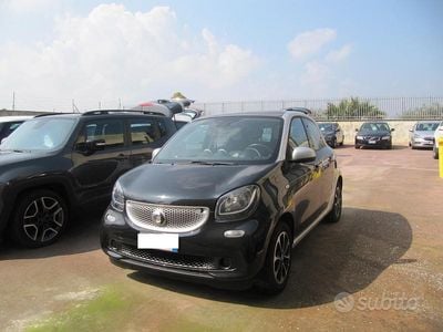 Usata Smart ForFour Prime 70 CV (51 kW) 2015 Nero Utilitaria