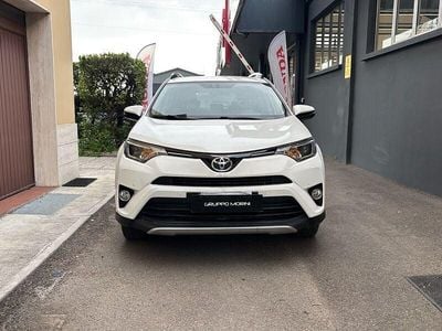 Usata Toyota RAV4 Business Edition 143 CV (105 kW) 2016 Bianco SUV